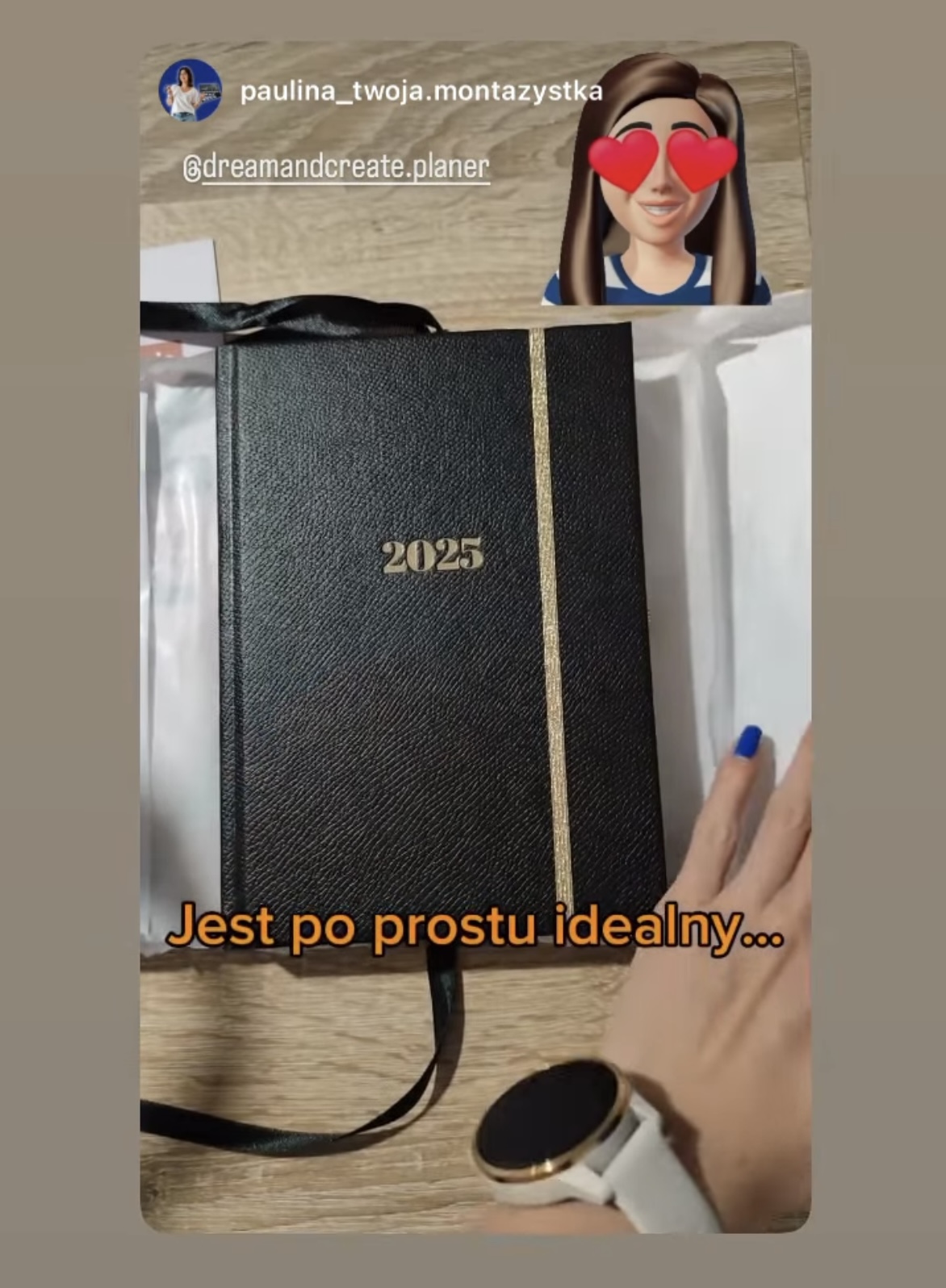 minimalistyczny czarny planer kalendarz 2025