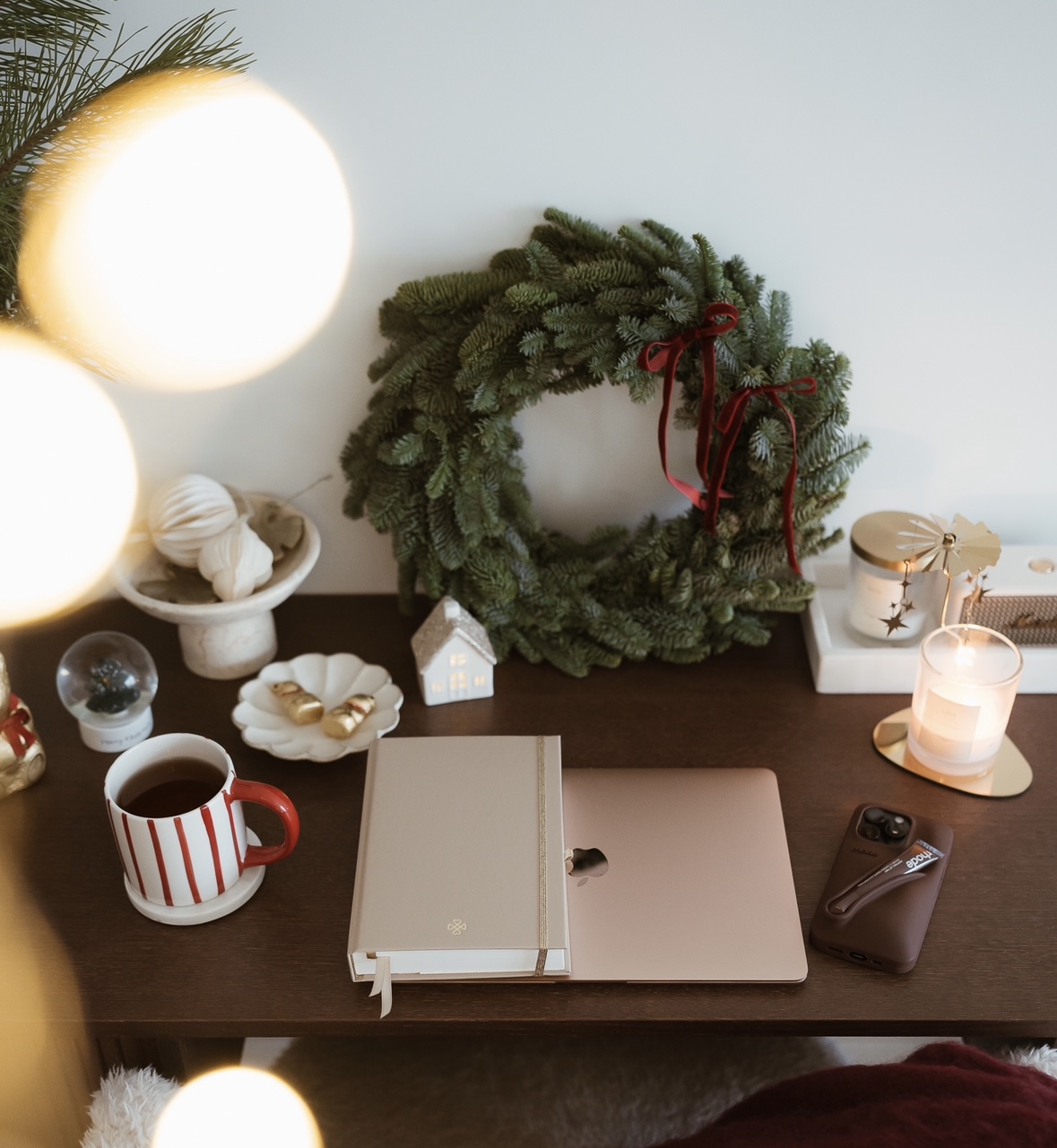 minimalistyczny beżowy planer kalendarz 2025 planner dzienny