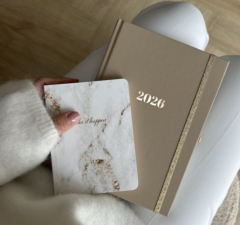 planer kalendarz 2026 beż minimalistki data