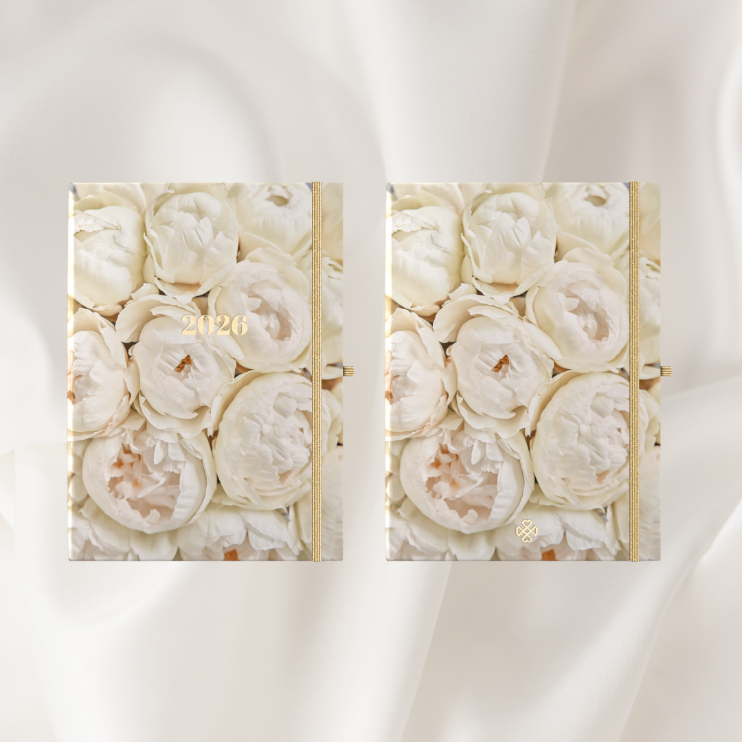 kalendarz planer 2026 piwonie białe kwiaty